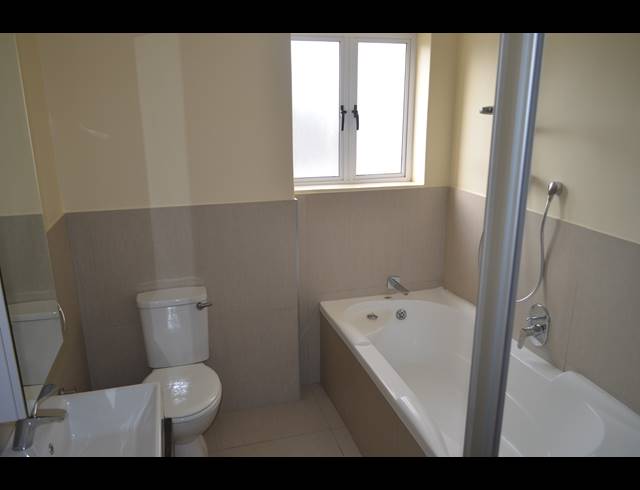 1 BEDROOM APARTMENT TO LET IN STRAND NORTH